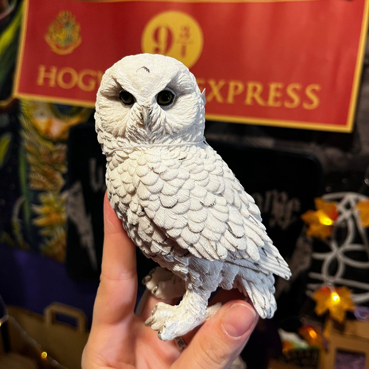 Snowy Owl Figurine Collection – Hedwig-Inspired Resin Figures