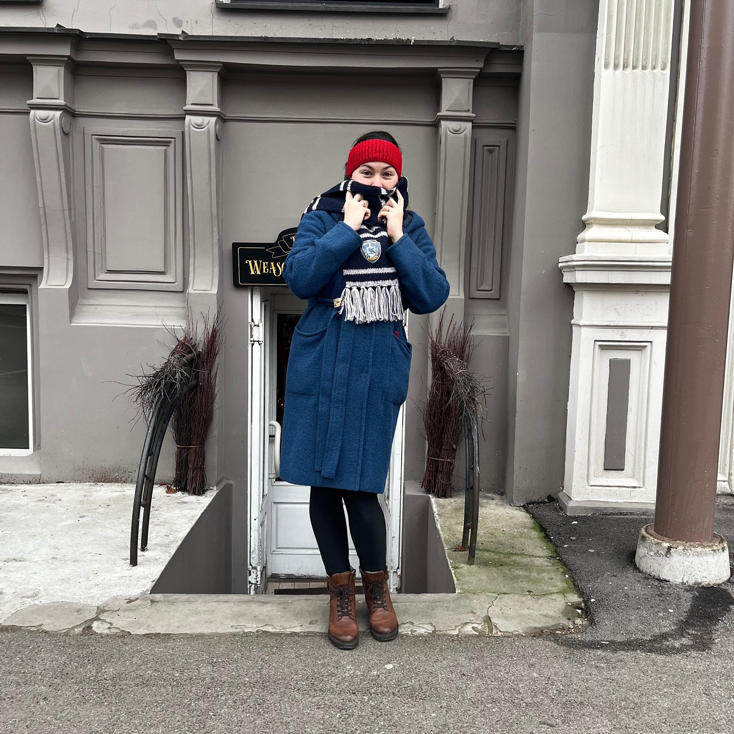 Handmade Harry Potter Ravenclaw Scarf – blue with bronze stripes