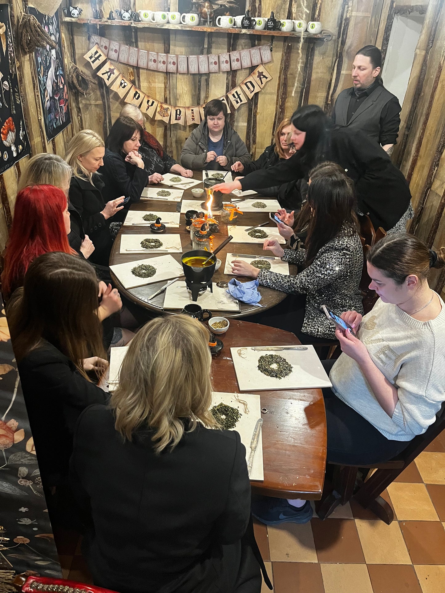 Izbraukuma sveču liešanas meistarklase uzņēmumiem Rīgā