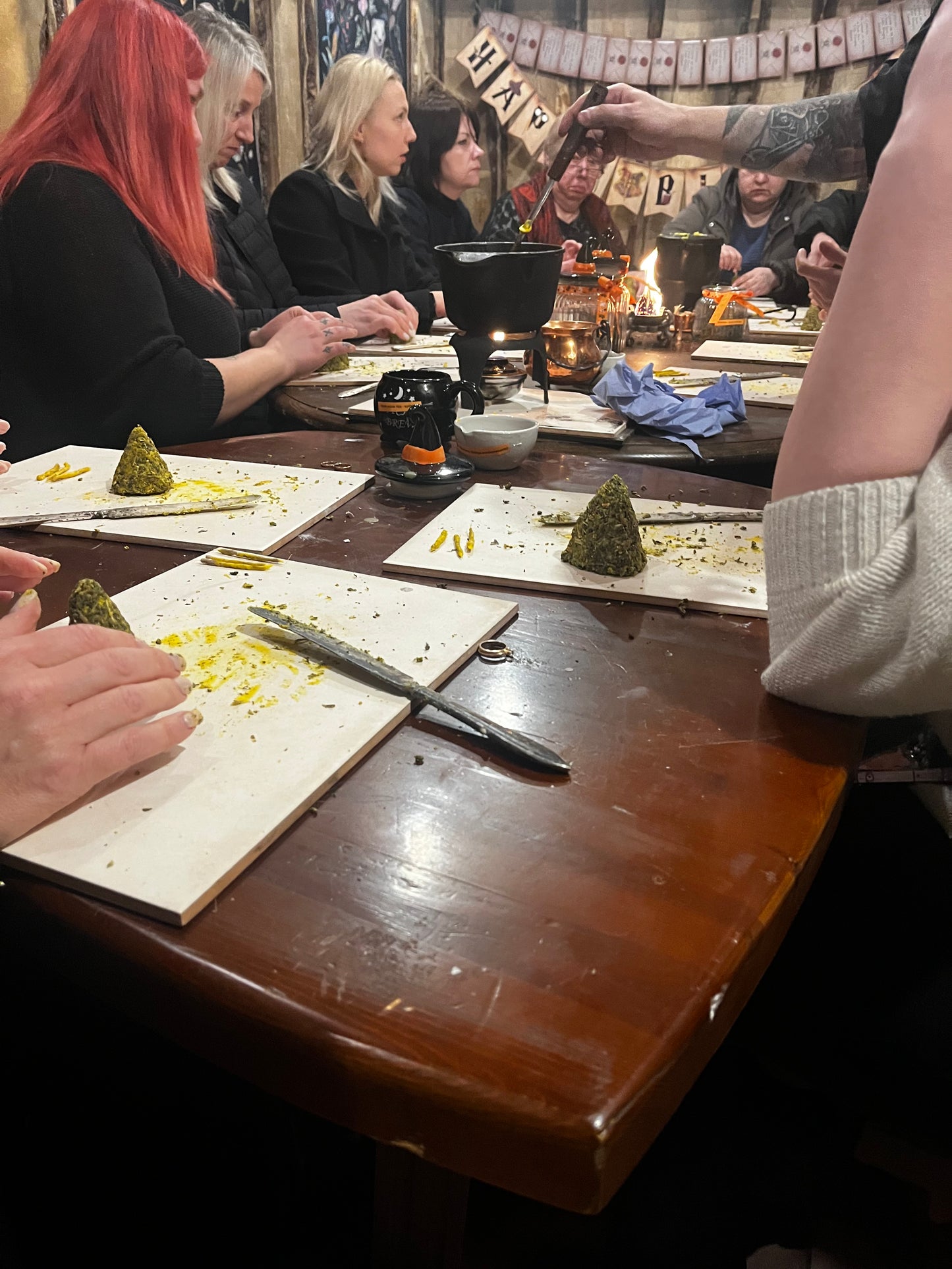 Team-building creative workshop – candles & soaps