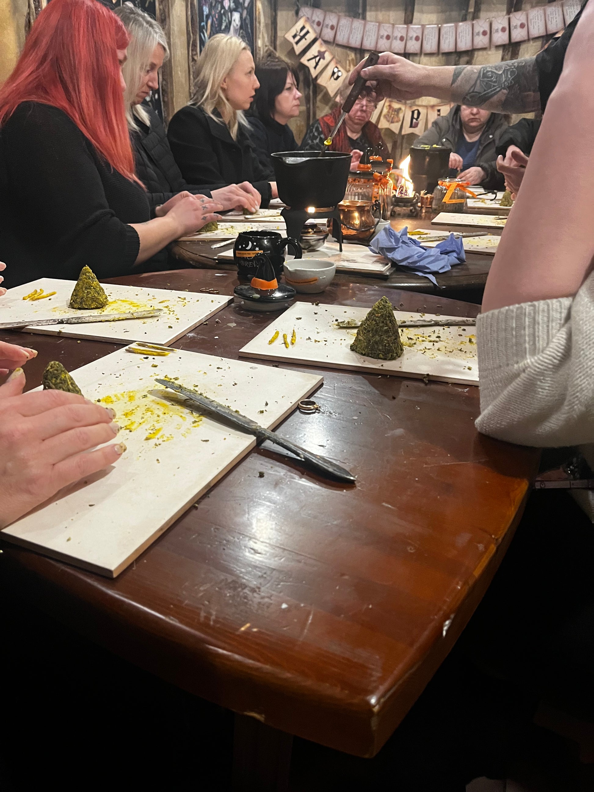 Team-building creative workshop – candles & soaps