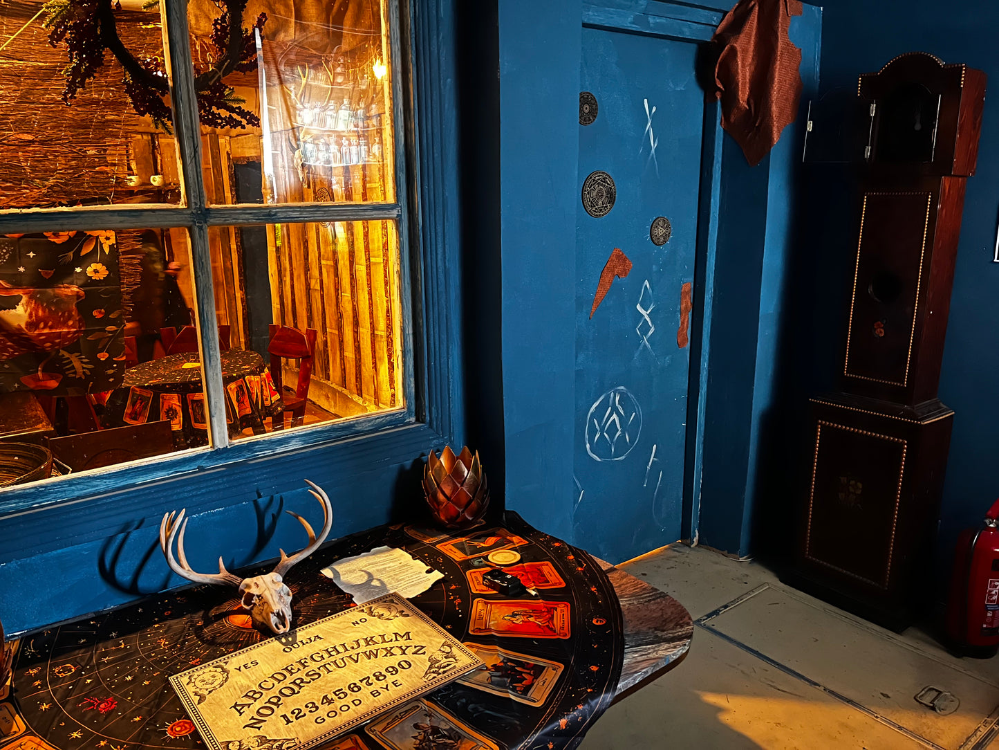 Bachelor or hen party in Riga with quest game and banquet