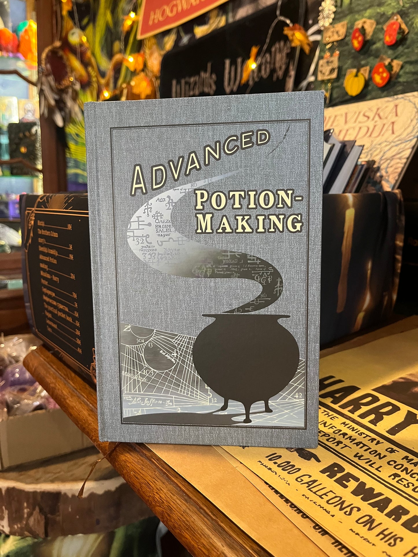 Advanced Potion-making Book - Harijs Poters un Jauktasiņu princis